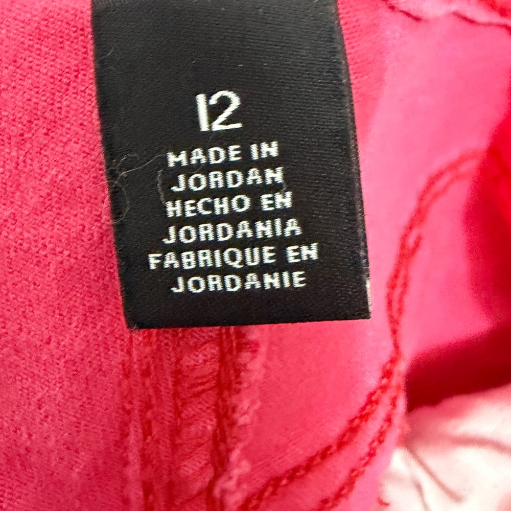 Nine West Jeans Gramercy Pink Bermuda Shorts women’s Size 12 Stretch(A334) - Picture 7 of 11